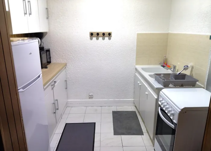 Jules Ferry, 4 Apartment