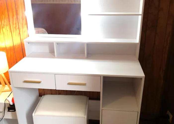 Jules Ferry, 4 Apartment Angouleme